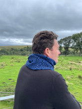Load image into Gallery viewer, Mens knitted snood